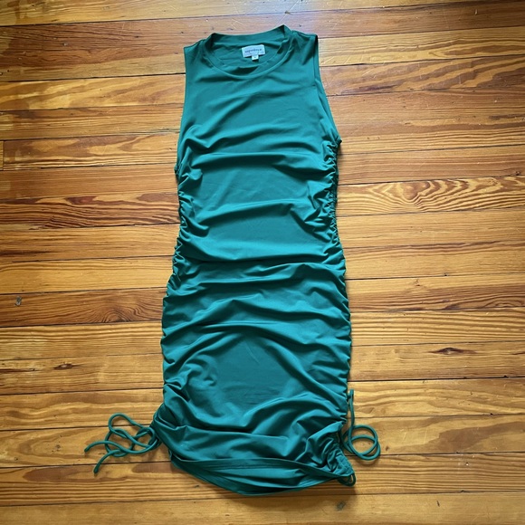 Superdown Emerald Green Cory Ruched Side Dress - Picture 4 of 11